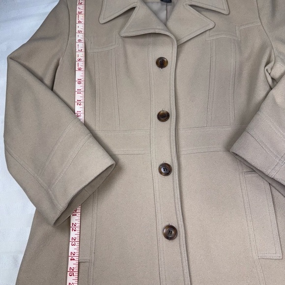 B. Moss Vintage Tan Wool Blend Women's Coat Size Large Button Front Collared - Picture 6 of 13